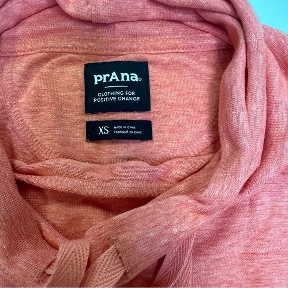 PrAna Women’s Sleeveless Hoodie in Vibrant Coral, Size XS - Picture 3 of 12